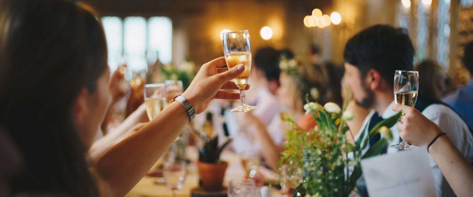 What is the timeline for a wedding reception?